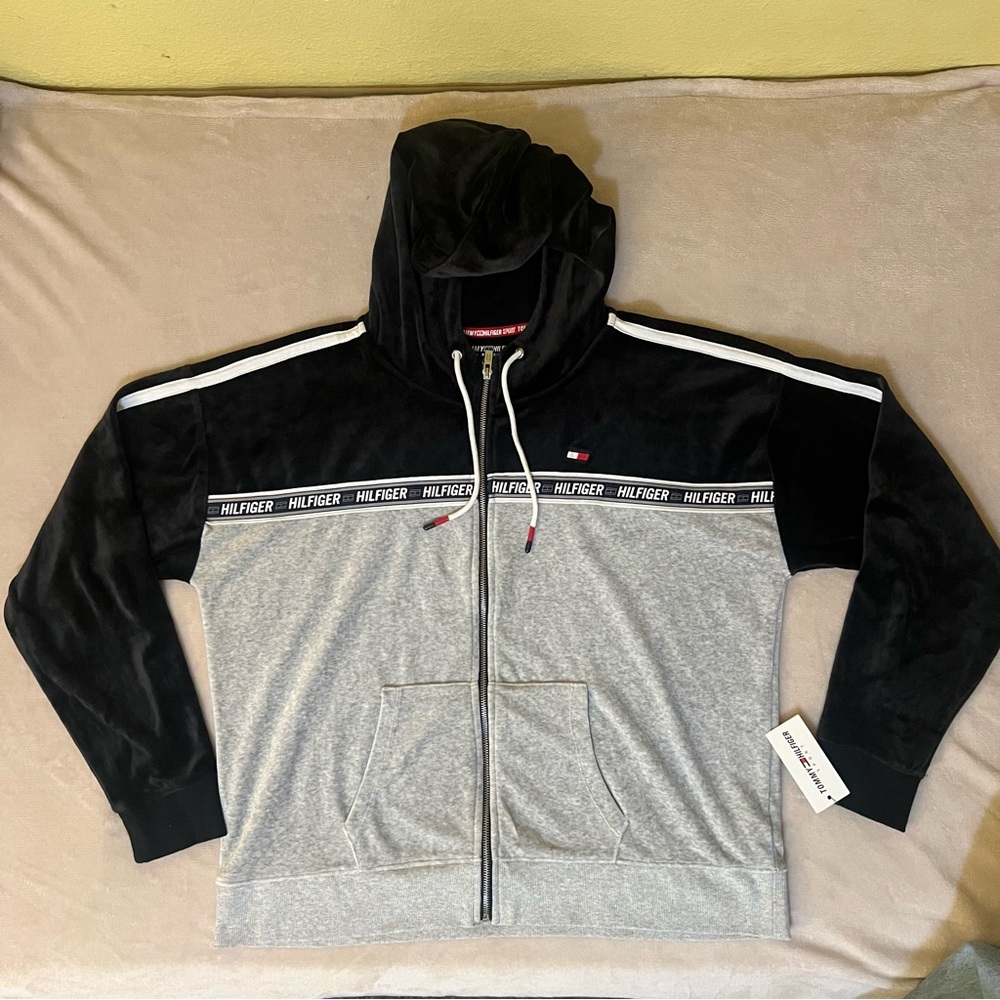 Tommy Hilfiger Womens Velour Grey Logo Full Zip Hoodie Sweatshirt NWT US XXL